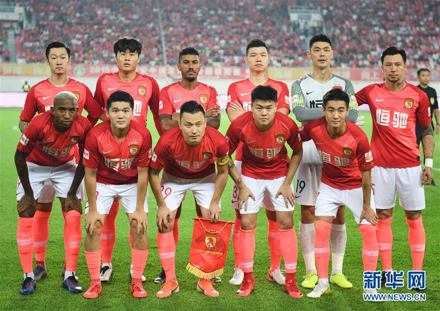 西甲：巴萨锋线爆发 3-0击败塞尔塔（西甲：巴萨火力全开 3-0完胜塞尔塔）