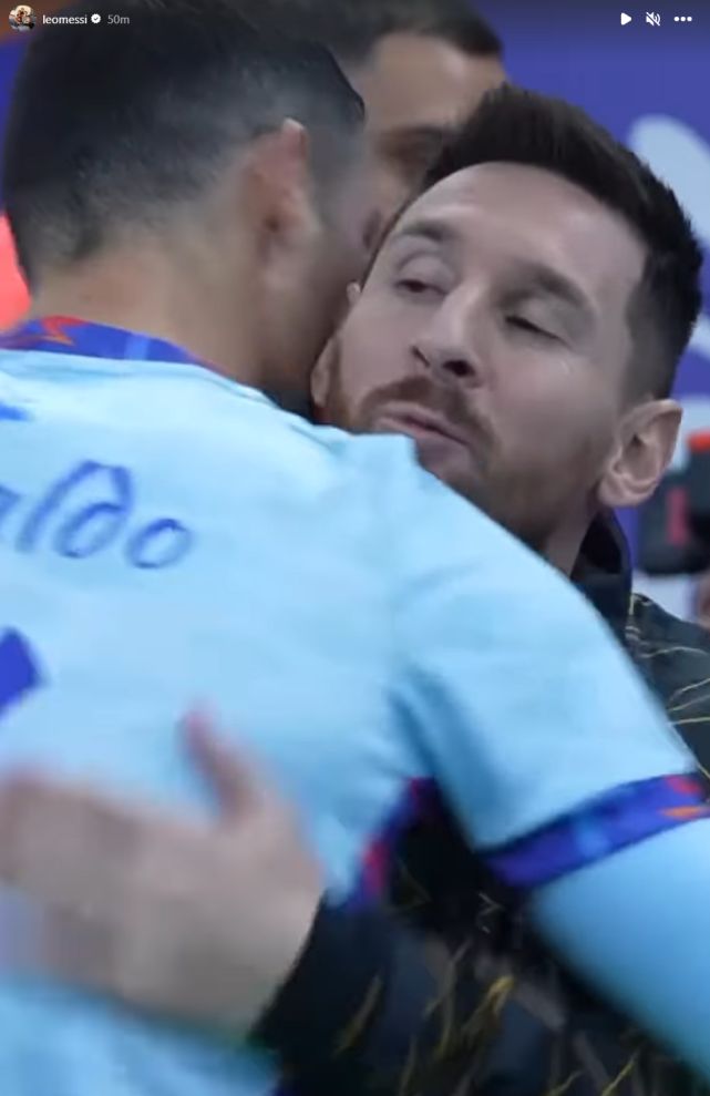 晋级附加赛！莱万发文：若再活一次，我仍愿为波兰献出生命（锁定附加赛资格！莱万发帖：若人生重启，我仍为波兰舍生）