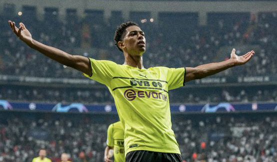 卡尔是否该去踢世界杯？里贝里：足球中没有“太早”这一说法（里贝里力挺卡尔出征世界杯：足球从无“太早”一说）