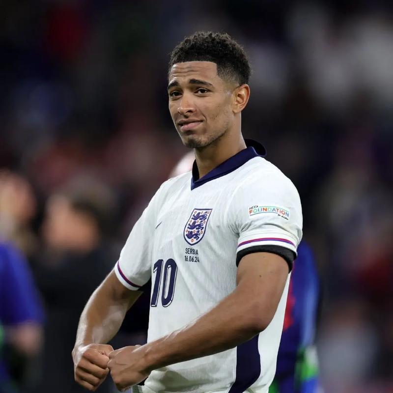 26岁姆巴佩获评10分+MVP：无敌一条龙+飙2世界波,现场视角太牛了