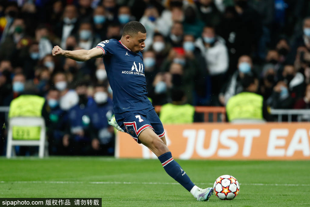 马拉多纳之子：孔蒂是足坛最成功的教练之一，批评他很荒谬