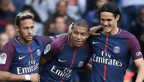 3-0完胜黑猫只差阿森纳2分！那个熟悉的曼城，正在慢慢地回归