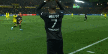 中国U20女足赴西班牙拉练名单：刘晨、周欣怡在列